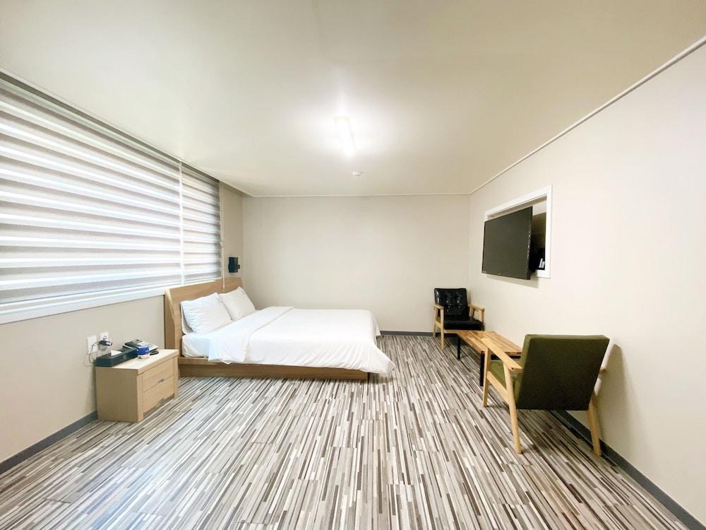 Stay Pohang Hotel Buitenkant foto
