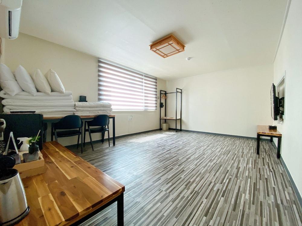 Stay Pohang Hotel Buitenkant foto